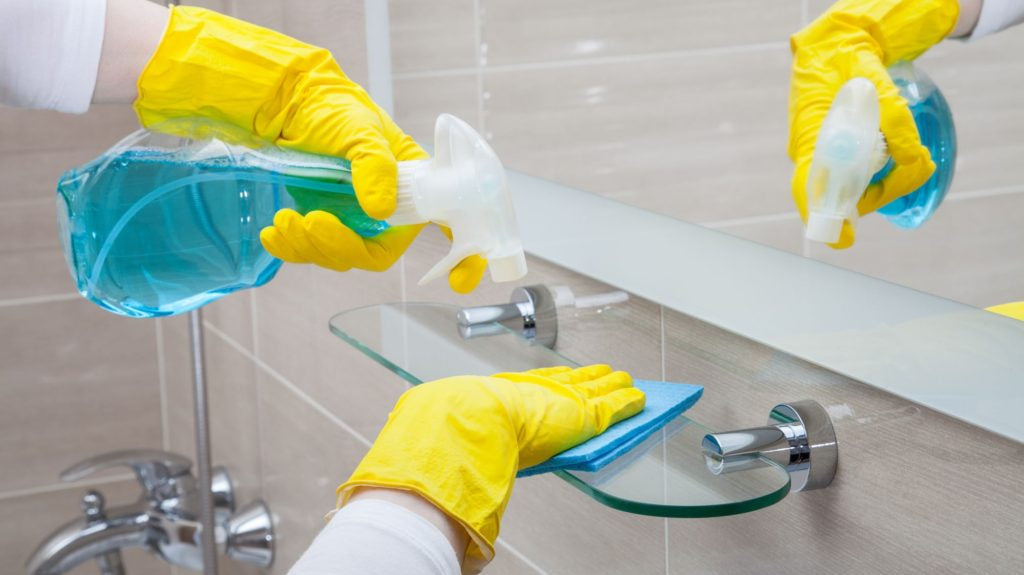 Bathroom Cleaning – Pro Tips