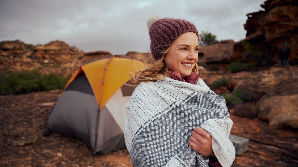 Your perfect blanket for outdoor relaxing in a cool season