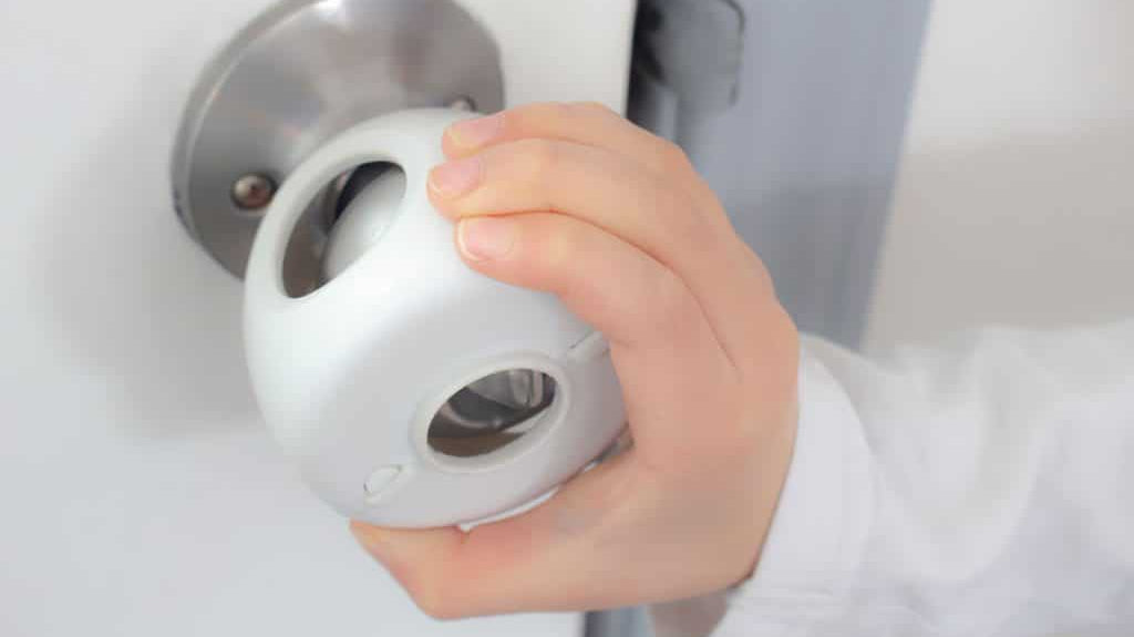 How to choose a children’s room door locks