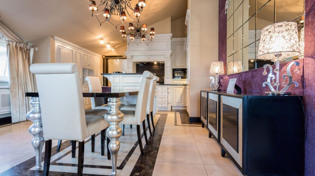 Traditional and Modern Accessories for Glamour Interiors