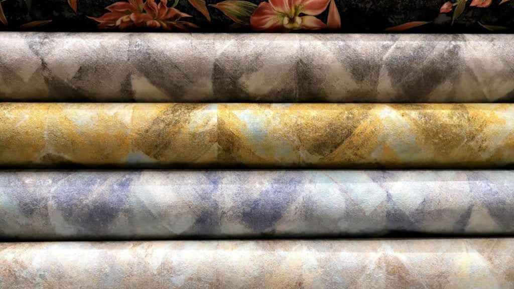 Vinyl or paper wallpaper – is there a difference