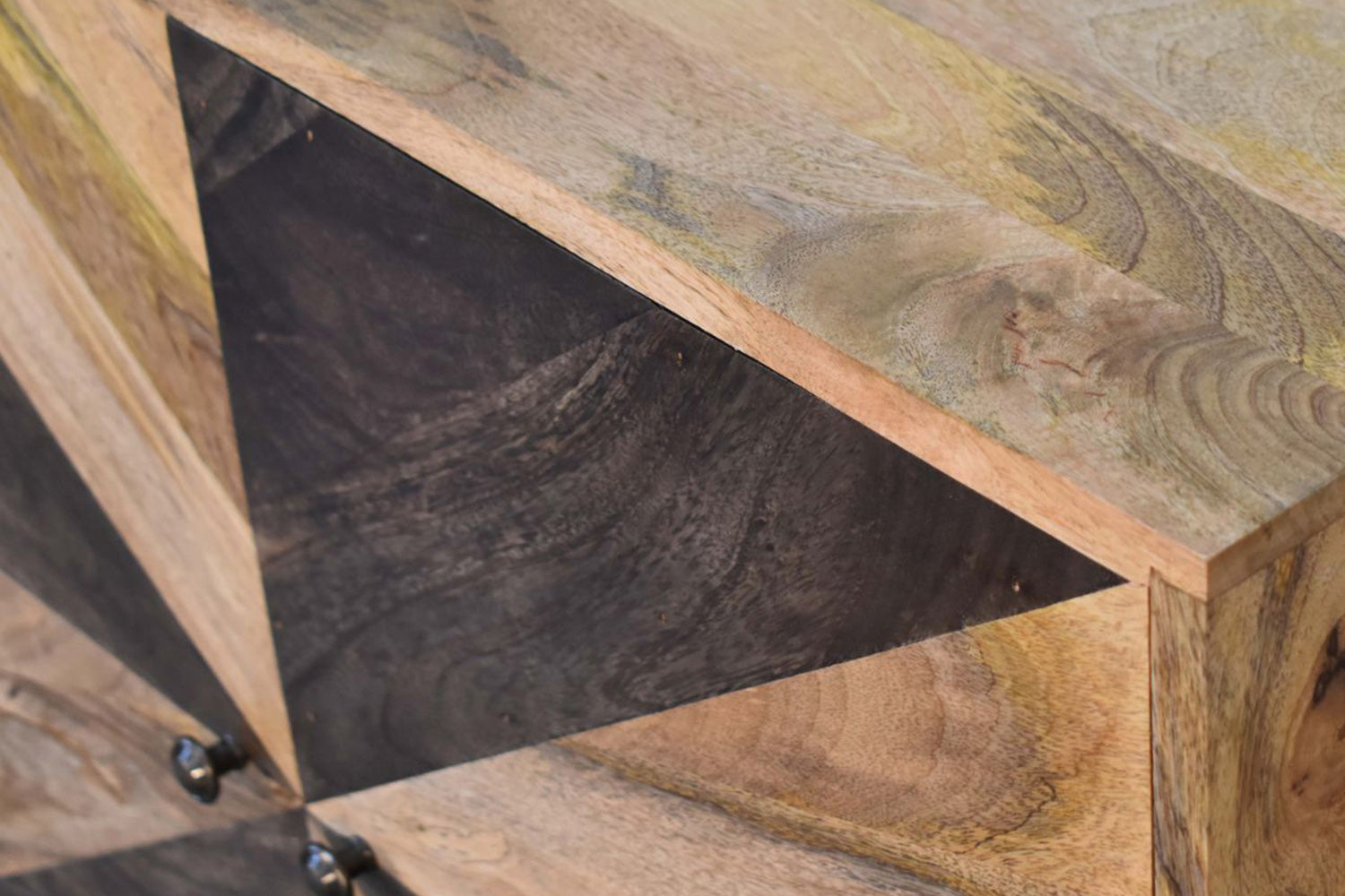 Artisan - Safi Cabinet