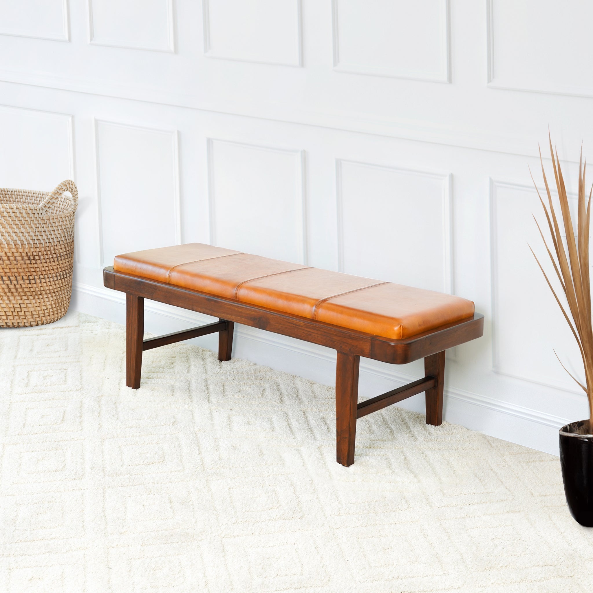 Ashcroft - Maddox Leather Bench in Tan