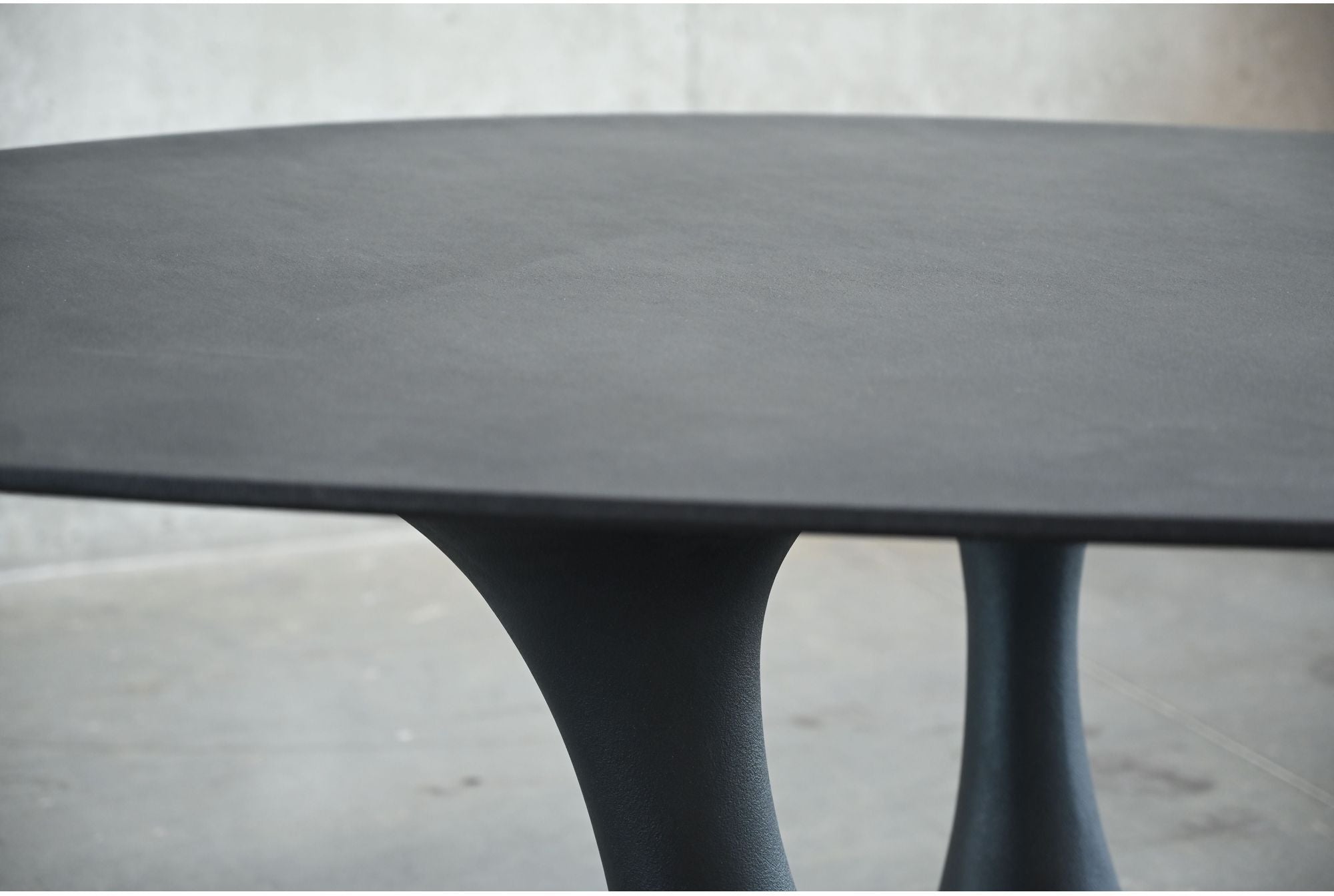 Mobital - Groot Dining Table in Shadow