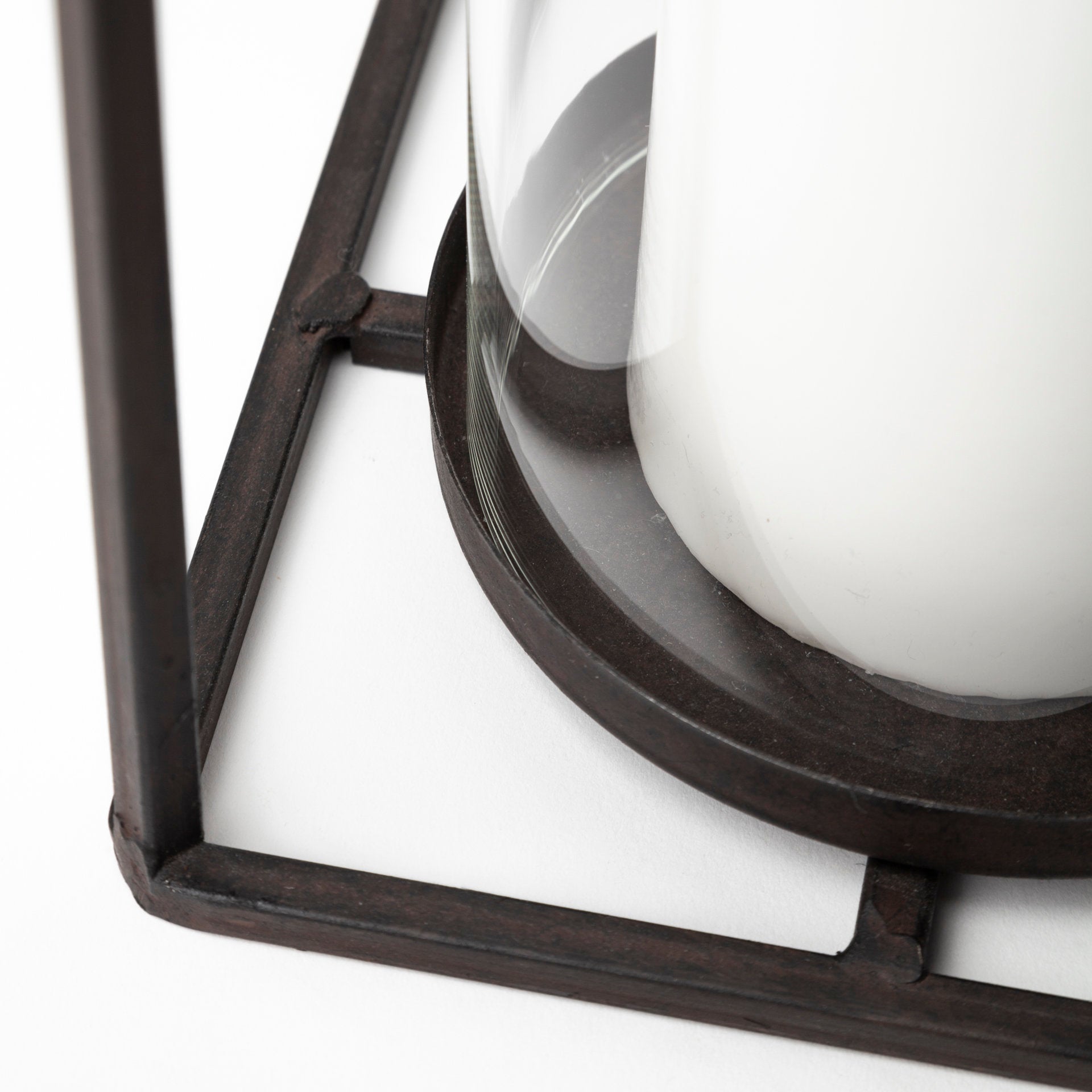 Mercana - Kingston Candle Holder in Black, Metal