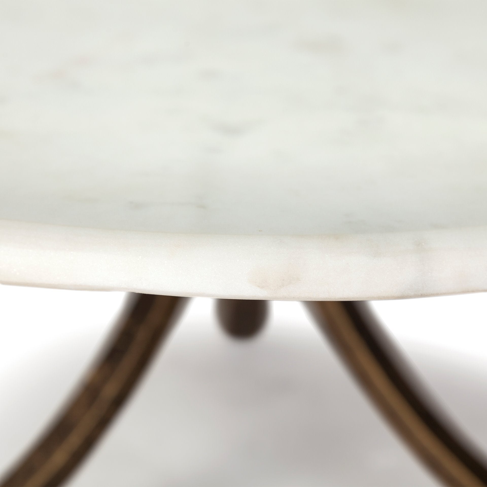 Mercana - Reinhardt Coffee Table in Gold, Metal