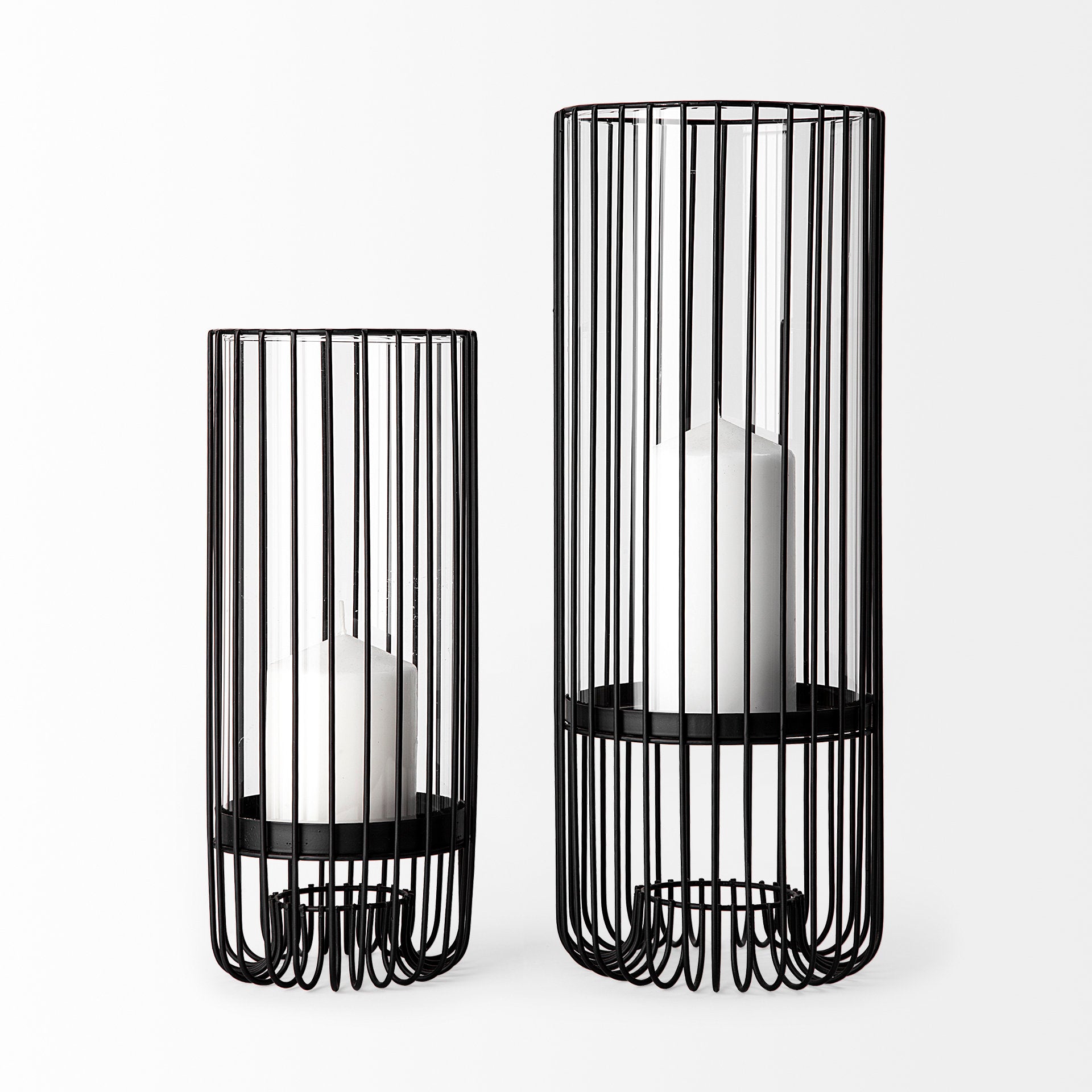Mercana - Velo Candle Holder in Black, Metal