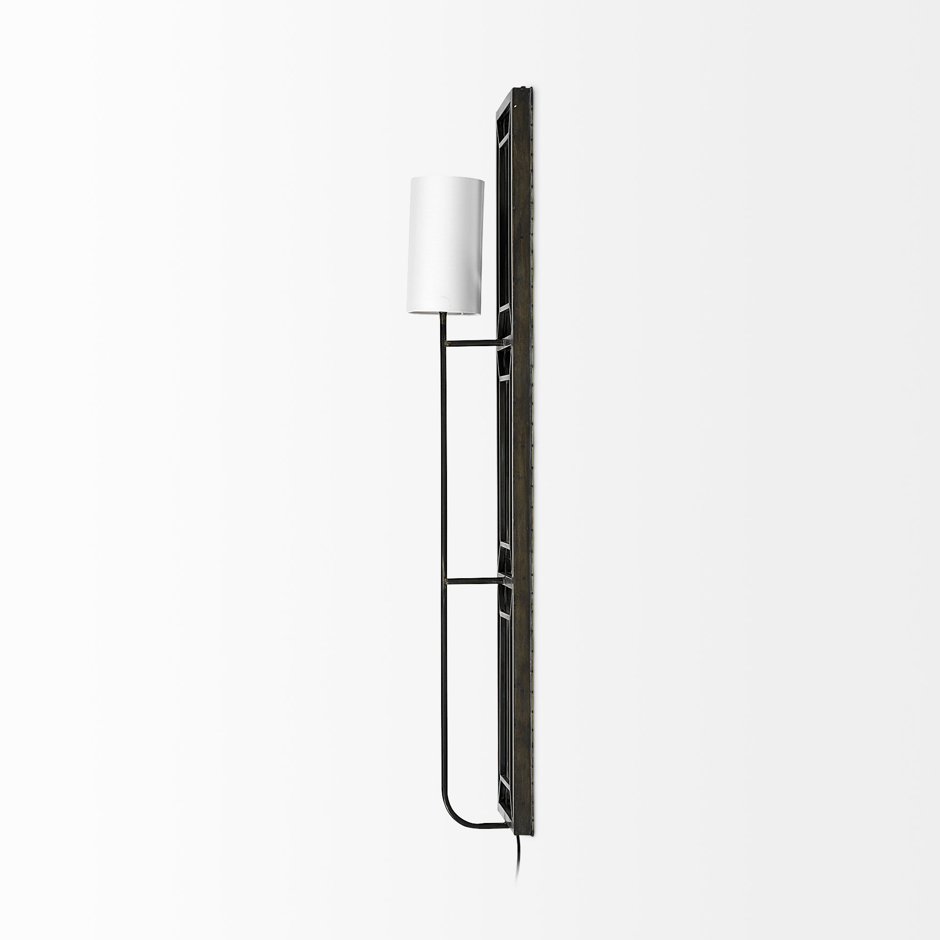 Mercana - Noah Wall Sconce in Black, Metal