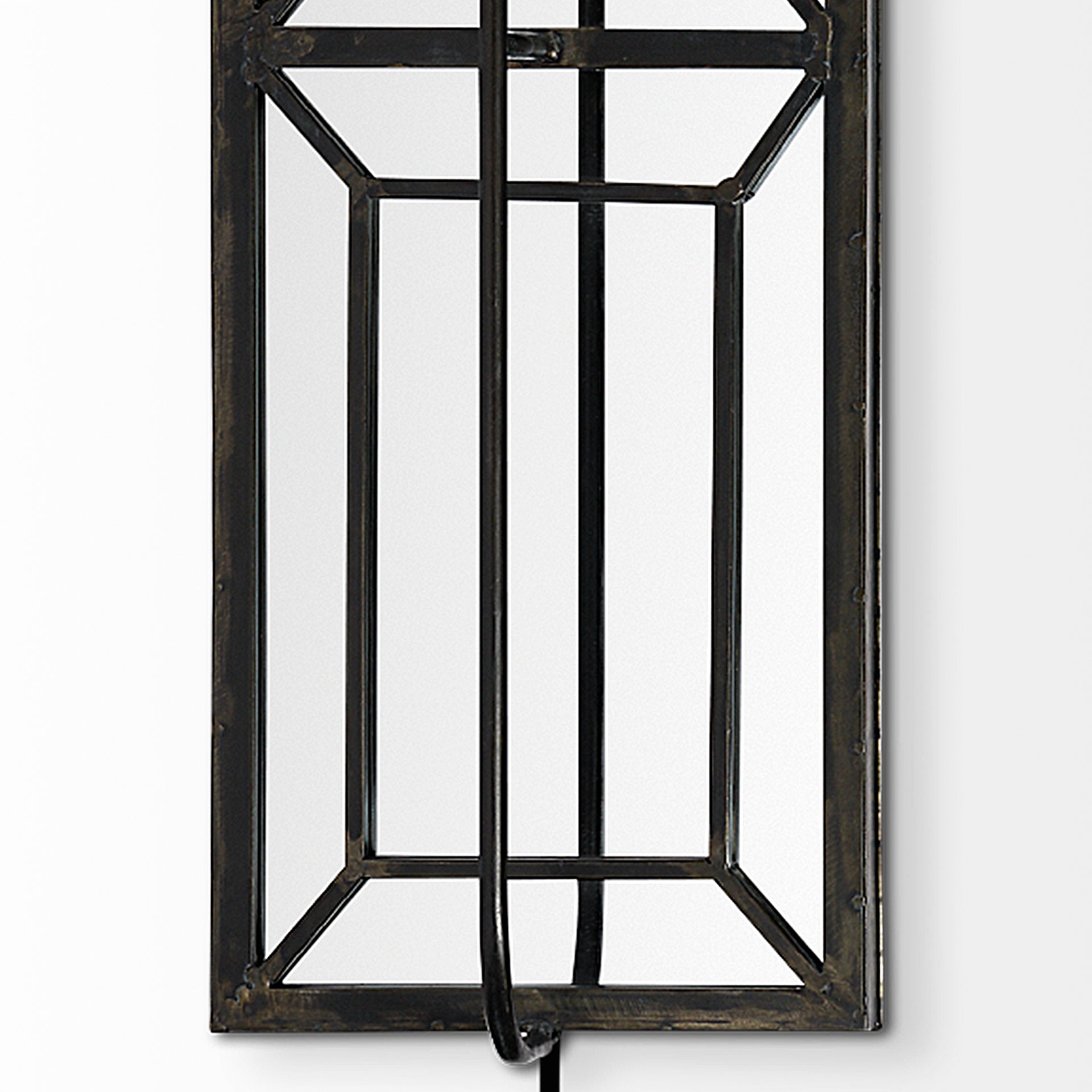 Mercana - Noah Wall Sconce in Black, Metal