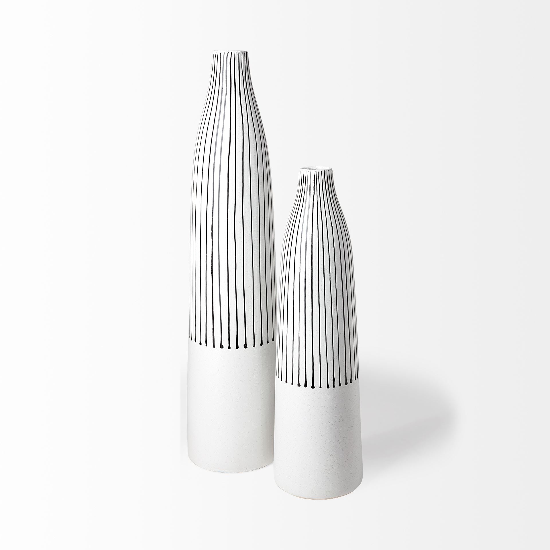 Mercana - Kira Vase in White, Ceramic