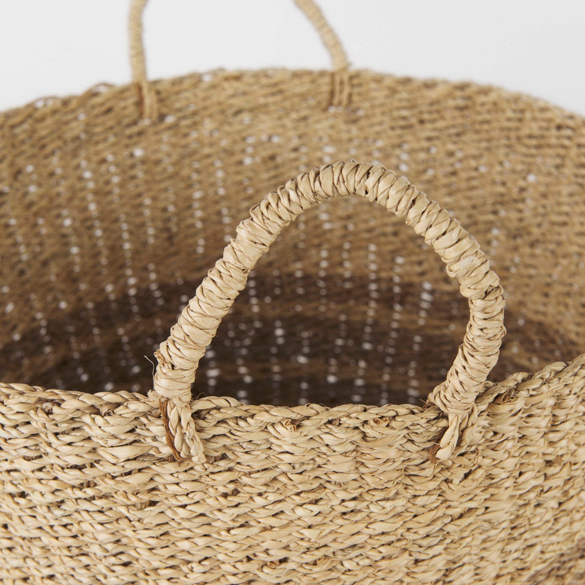 Mercana - Vance Basket in Brown, Seagrass