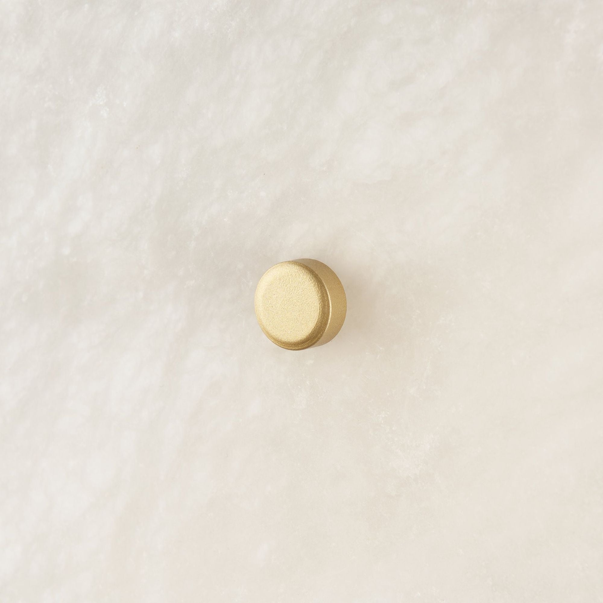 Mercana - Dolly Brushed Gold Metal with Alabaster Shade 4-Light Wall Sconce