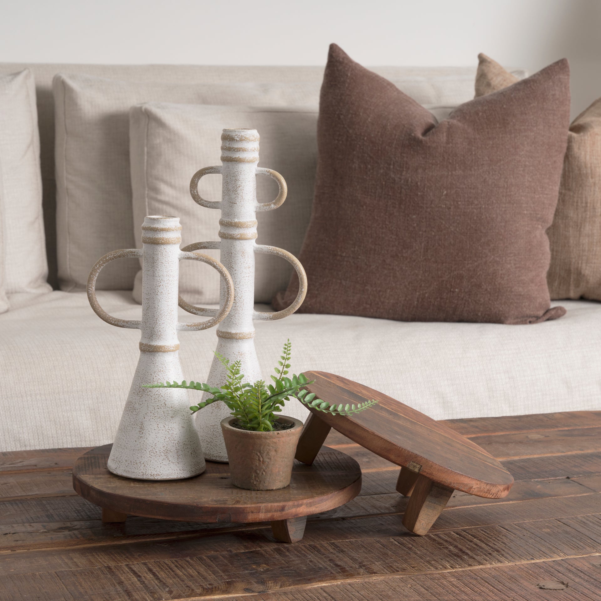Mercana - Iza Risers in Brown, Solid Wood
