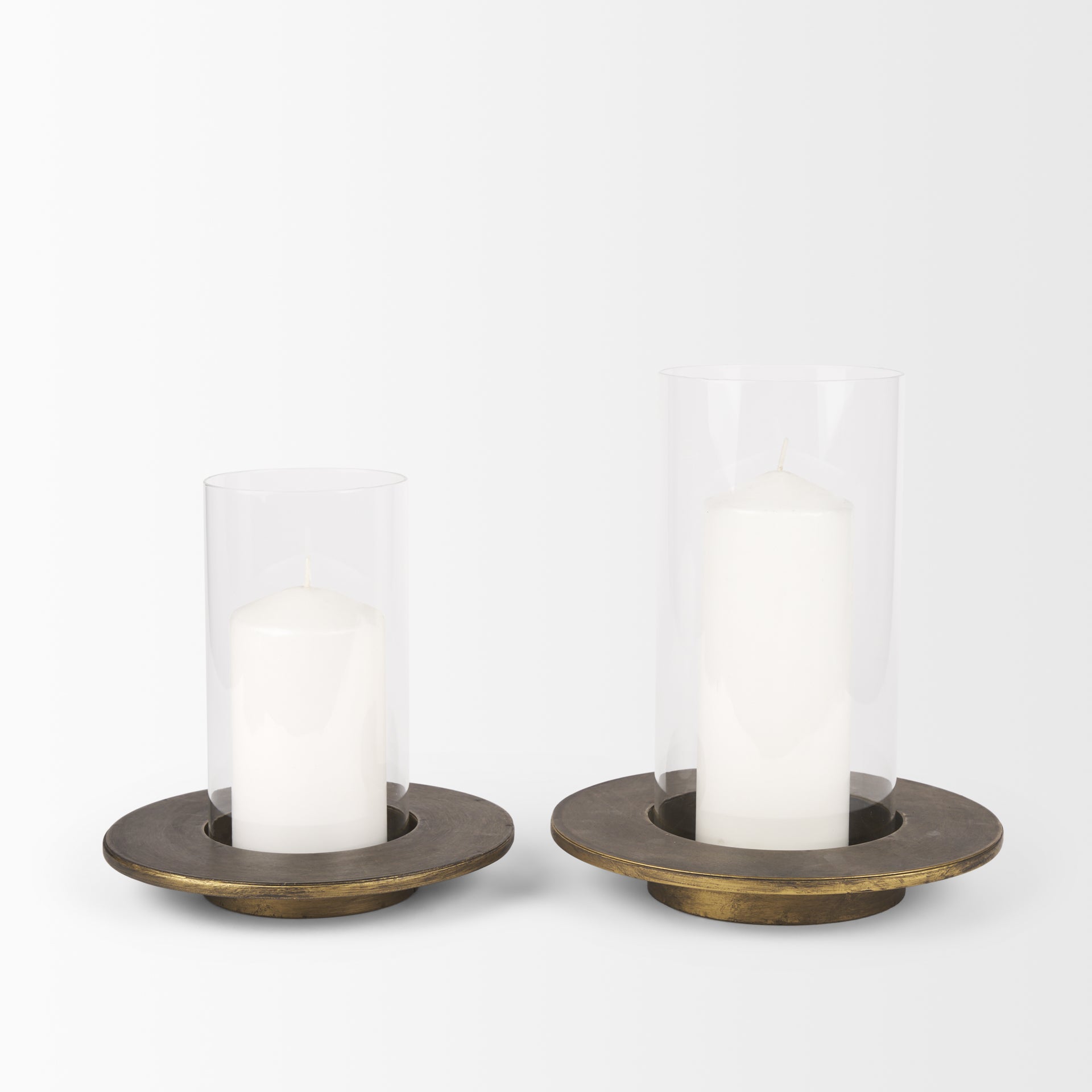 Mercana - Vivian Candle Holders in Gold, Metal