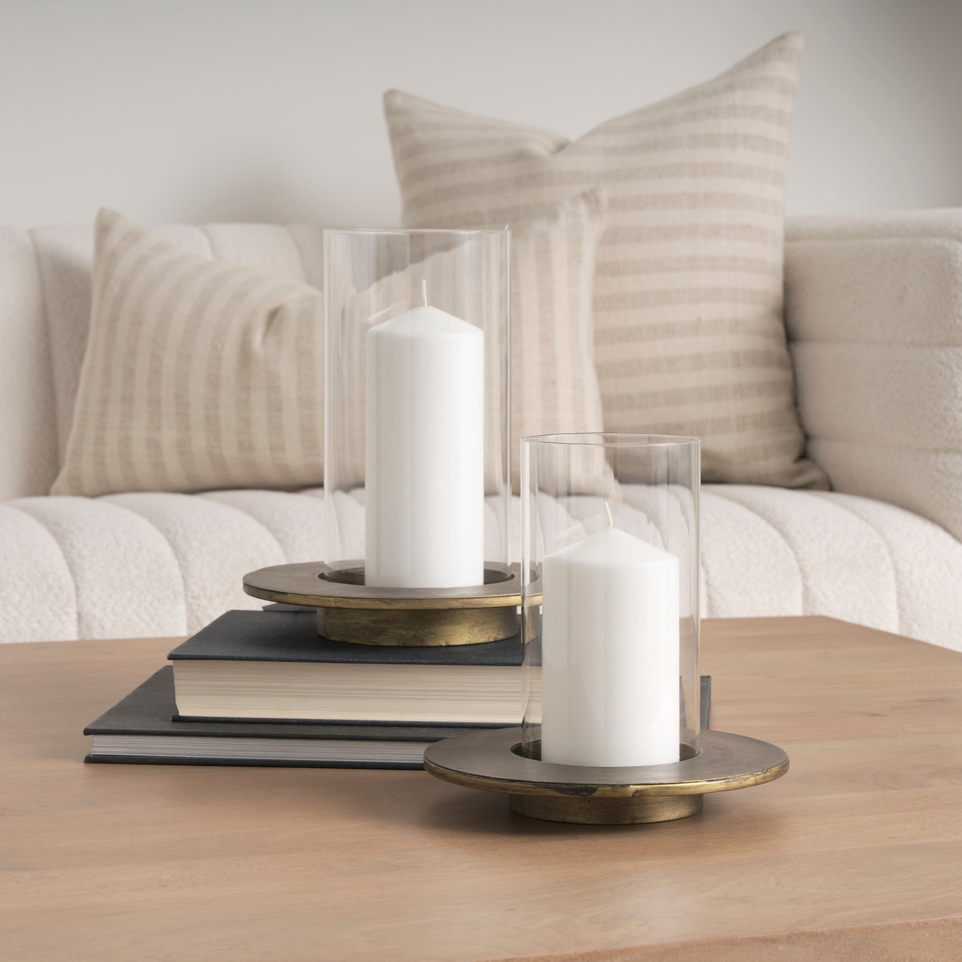 Mercana - Vivian Candle Holders in Gold, Metal