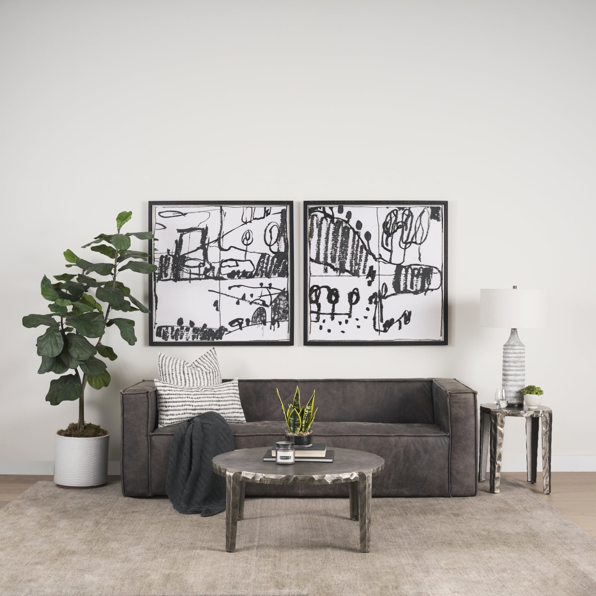 Mercana - Randy Accent Table in Silver, Metal