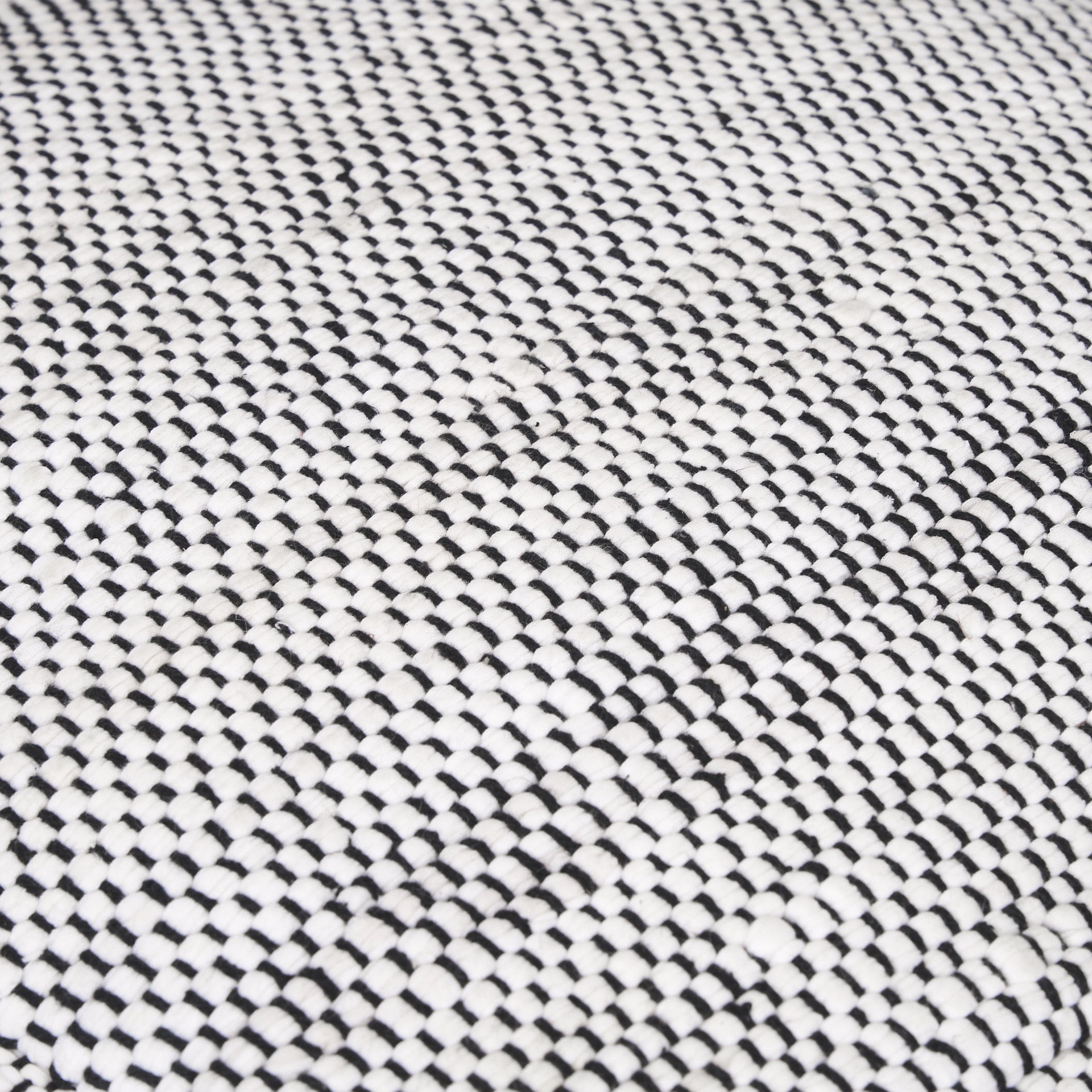 Mercana - Samiya Pouf in Black/White, Fabric