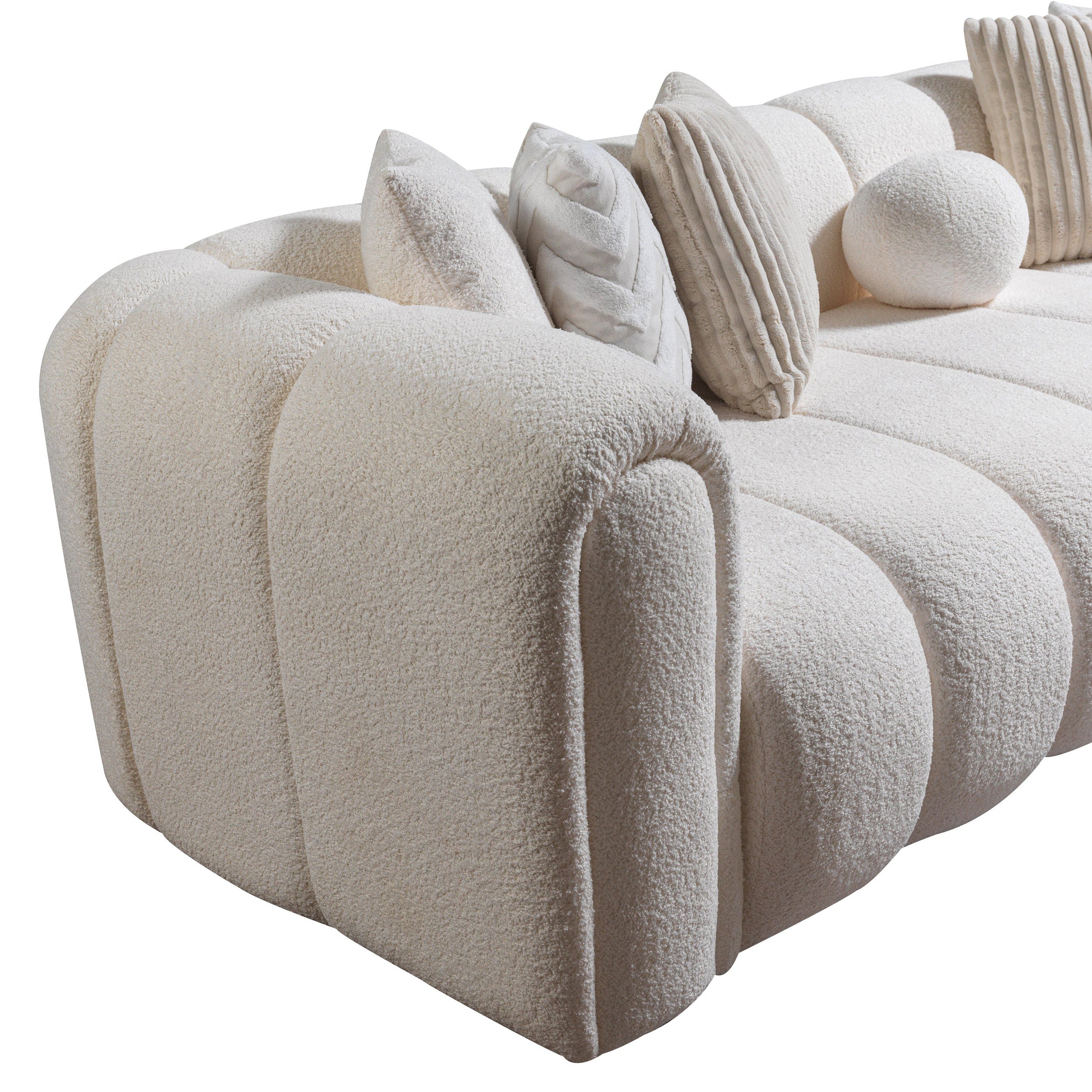 Nova - Lis Ivory Boucle RAF 115" Sectional
