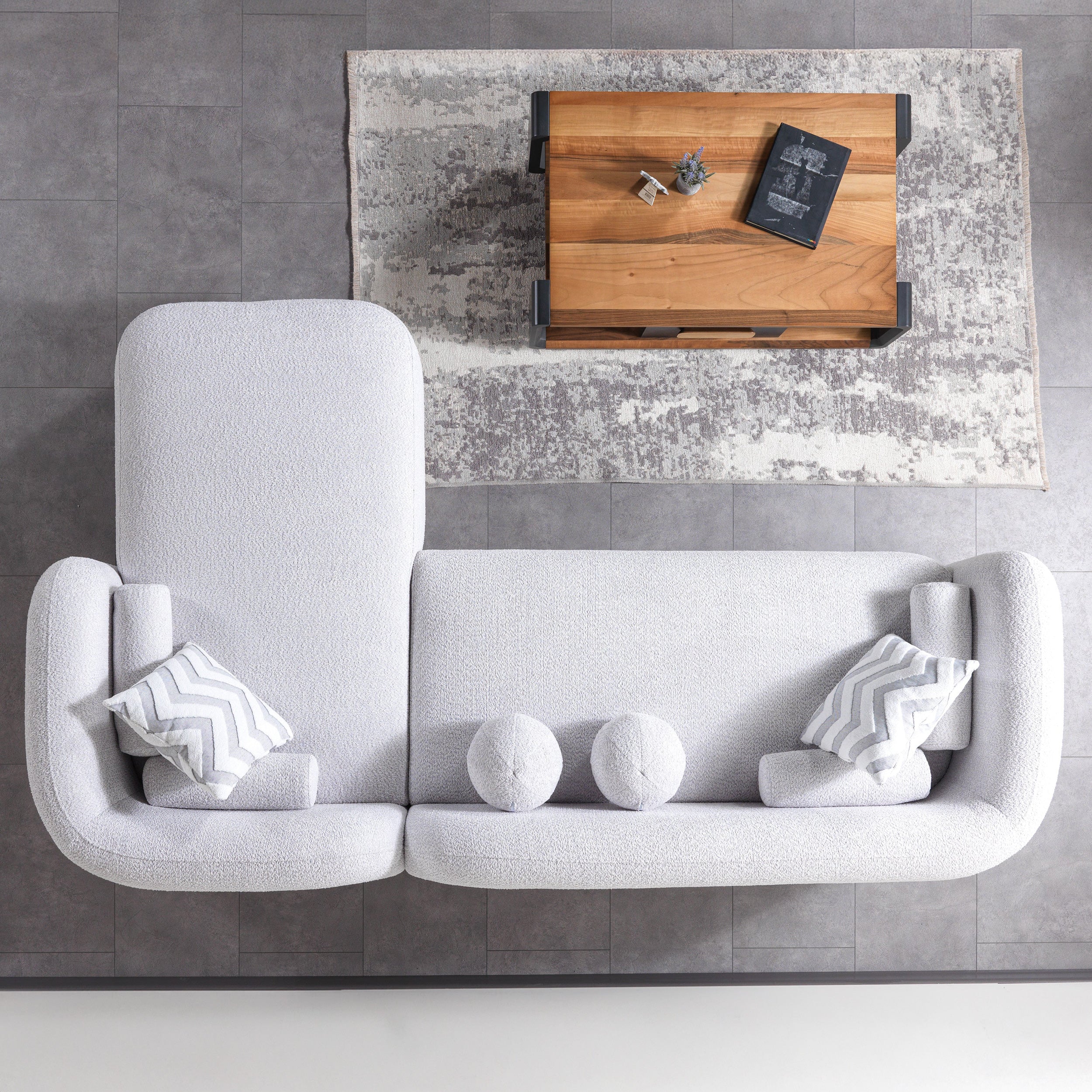 Nova - Liva Gray Boucle RAF 110" Sectional