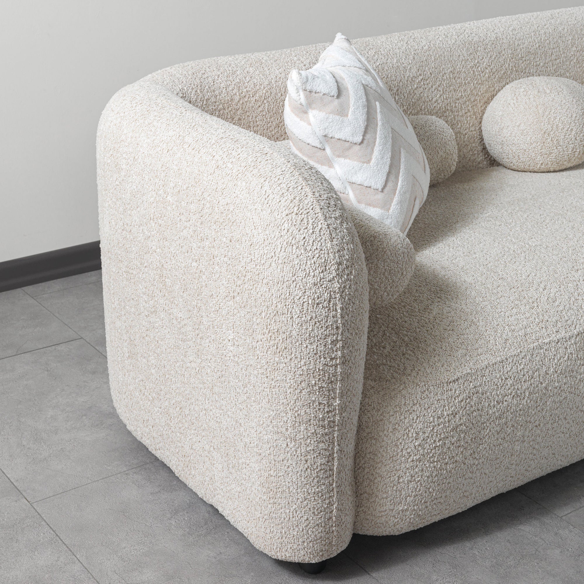Nova - Liva Sand Boucle 110" Sectional