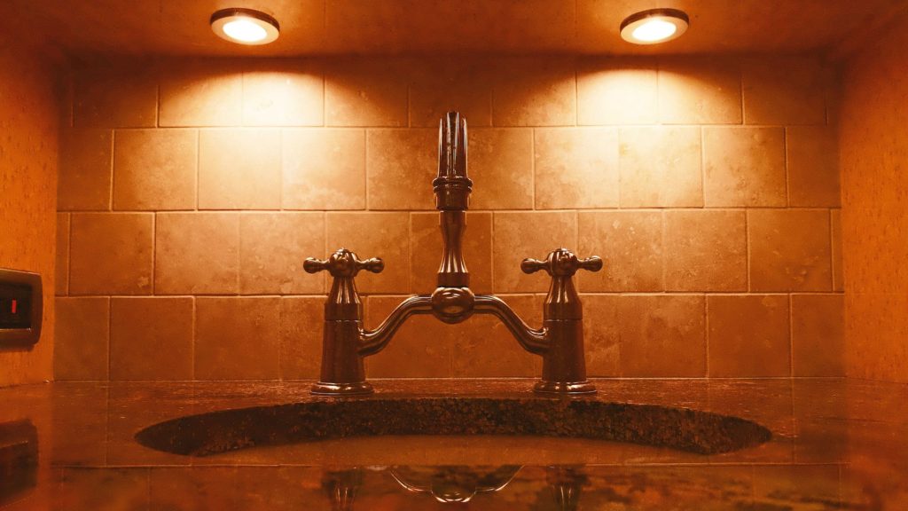 Choosing bathroom lights