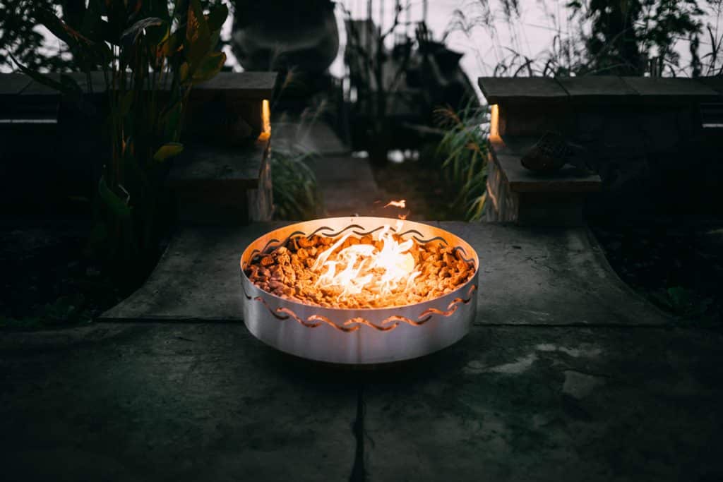 Tips for Choosing the Perfect Fire Pit for Your Backyard or Patio