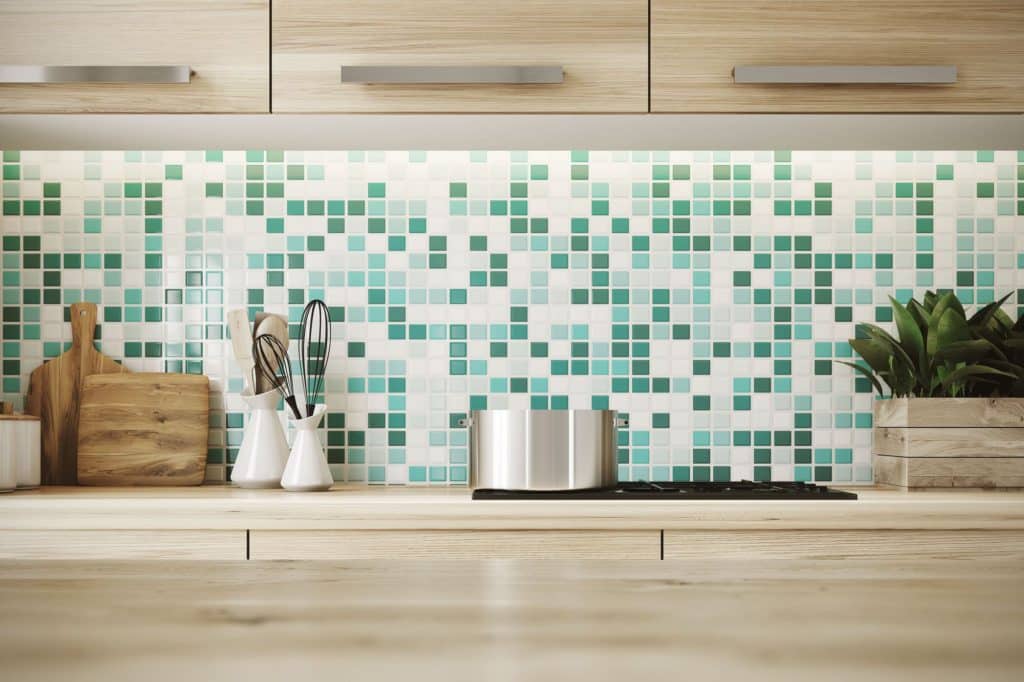 Ceramic backsplash for the kitchen