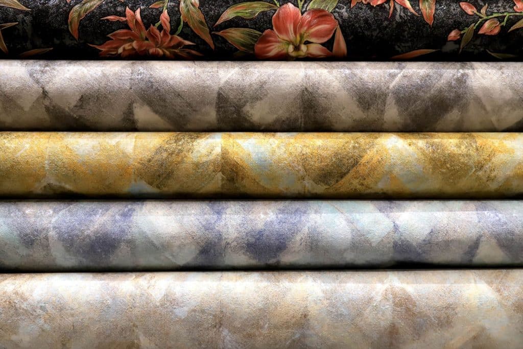 Vinyl or paper wallpaper – is there a difference