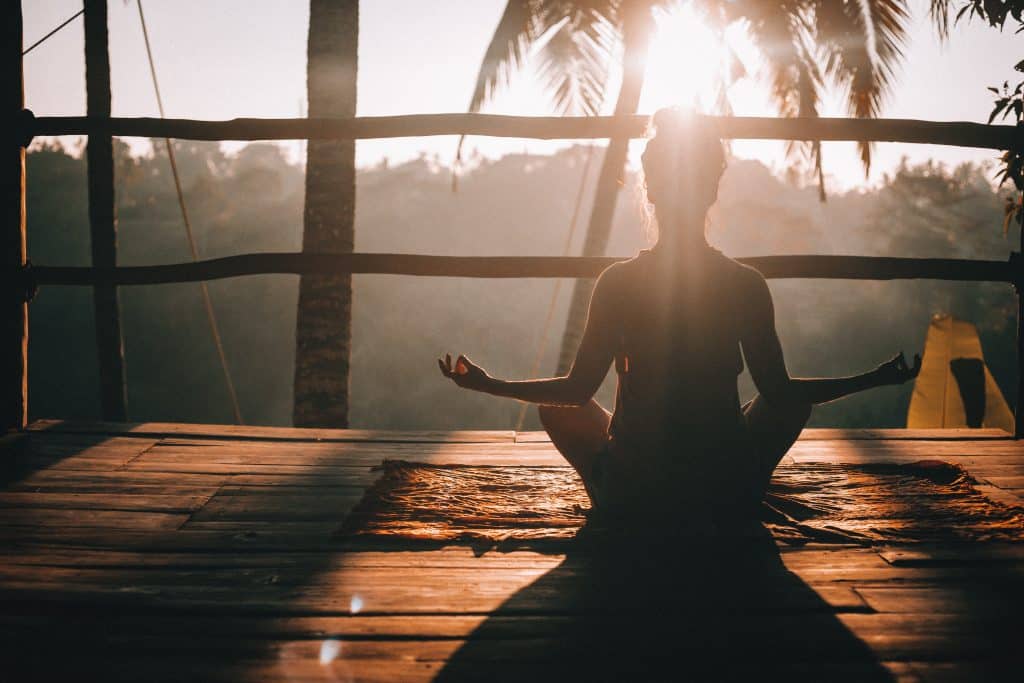 6 Reasons to Organize a Place for Yoga at Home and Start Practicing Right Now