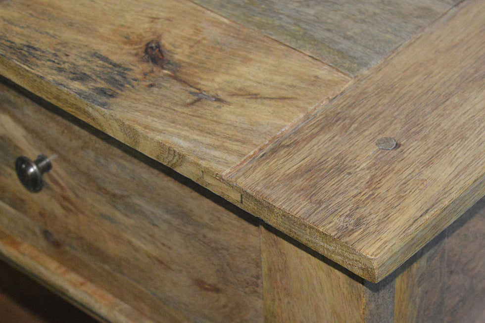 Artisan - Console Table with 2 Drawers and Turned Legs