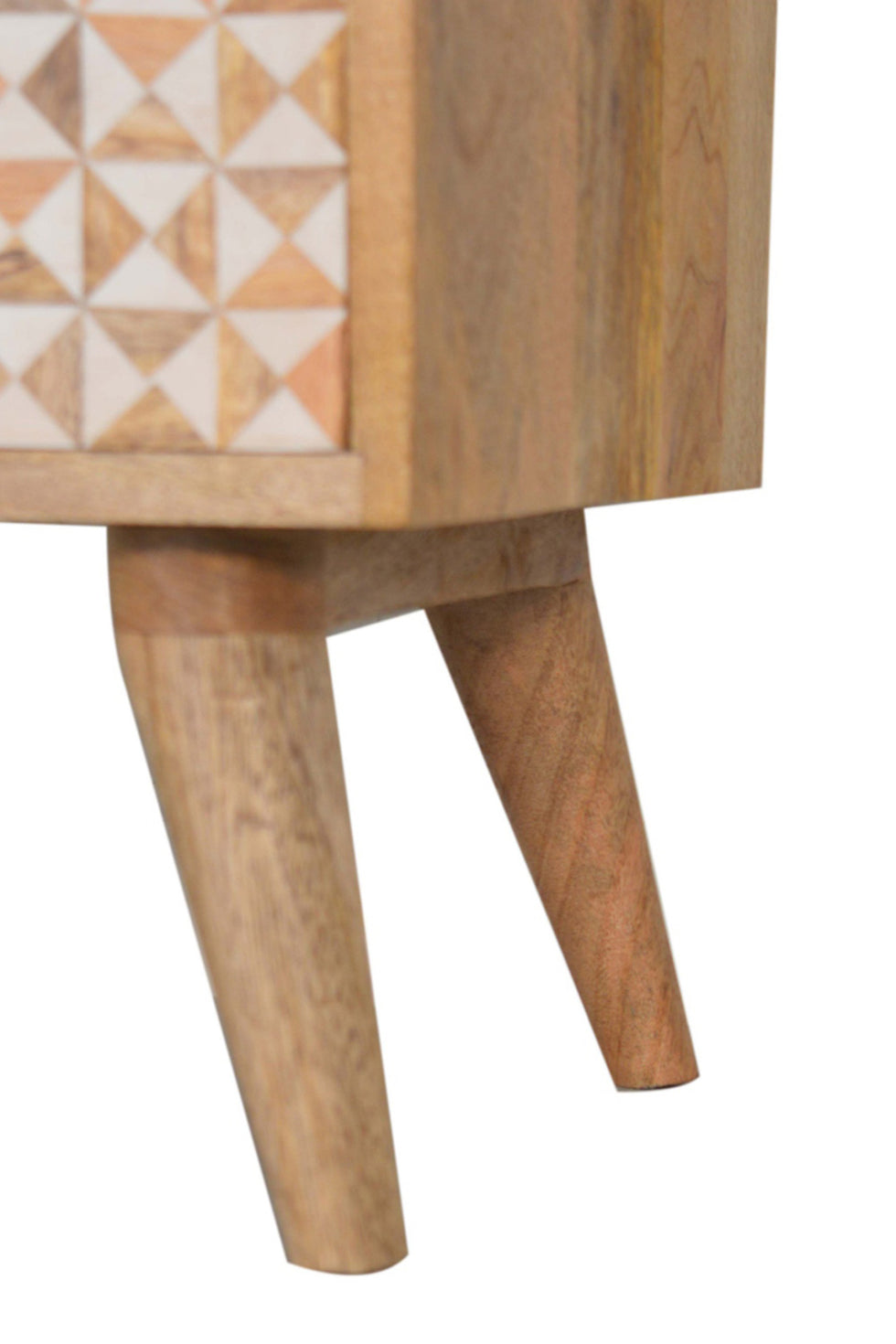 Artisan - Sarina Entertainment Unit
