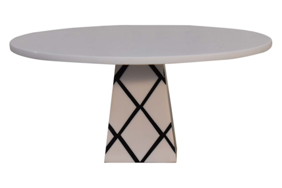 Artisan - Cross Base Resin Cake Stand