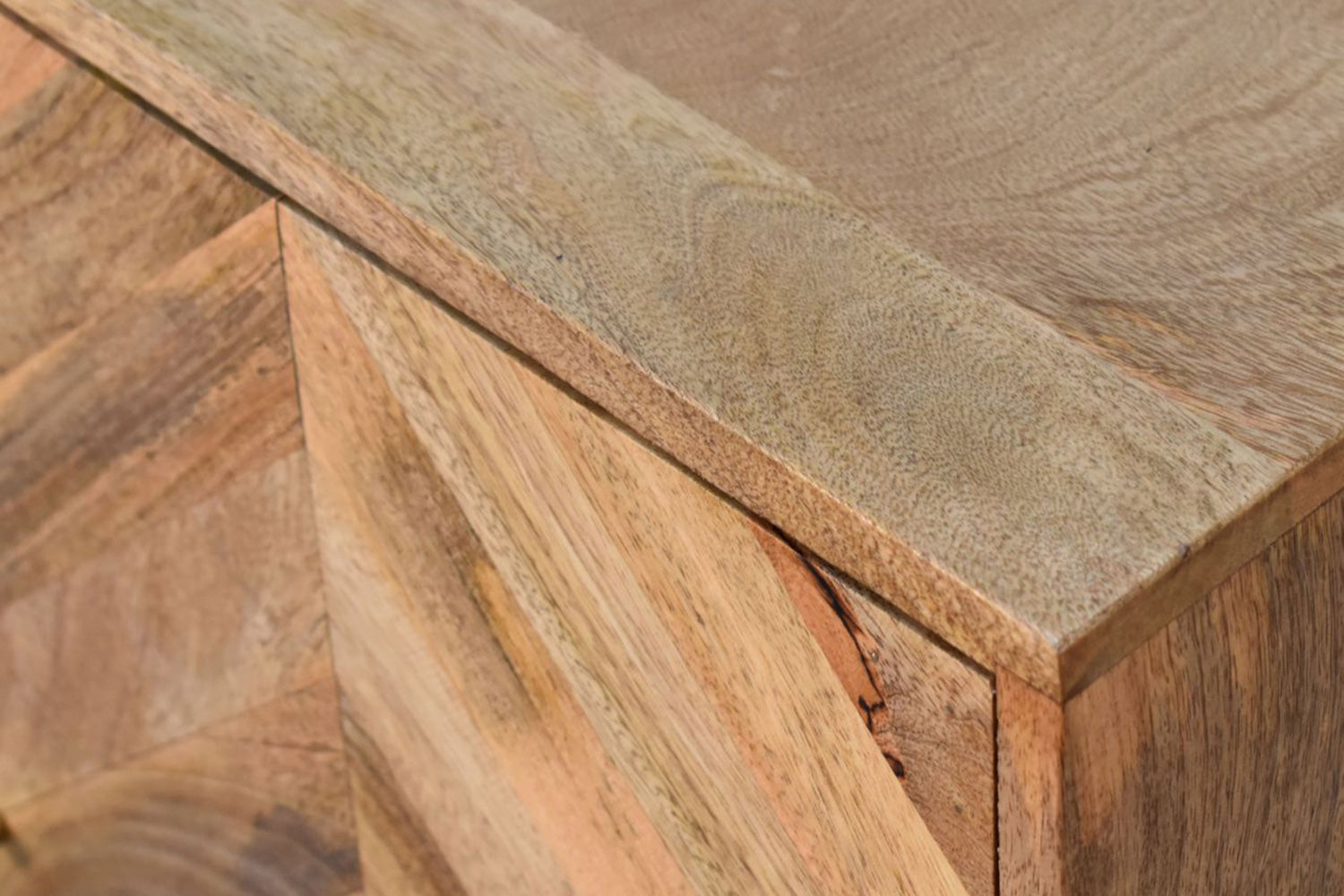 Artisan - Muna Cabinet