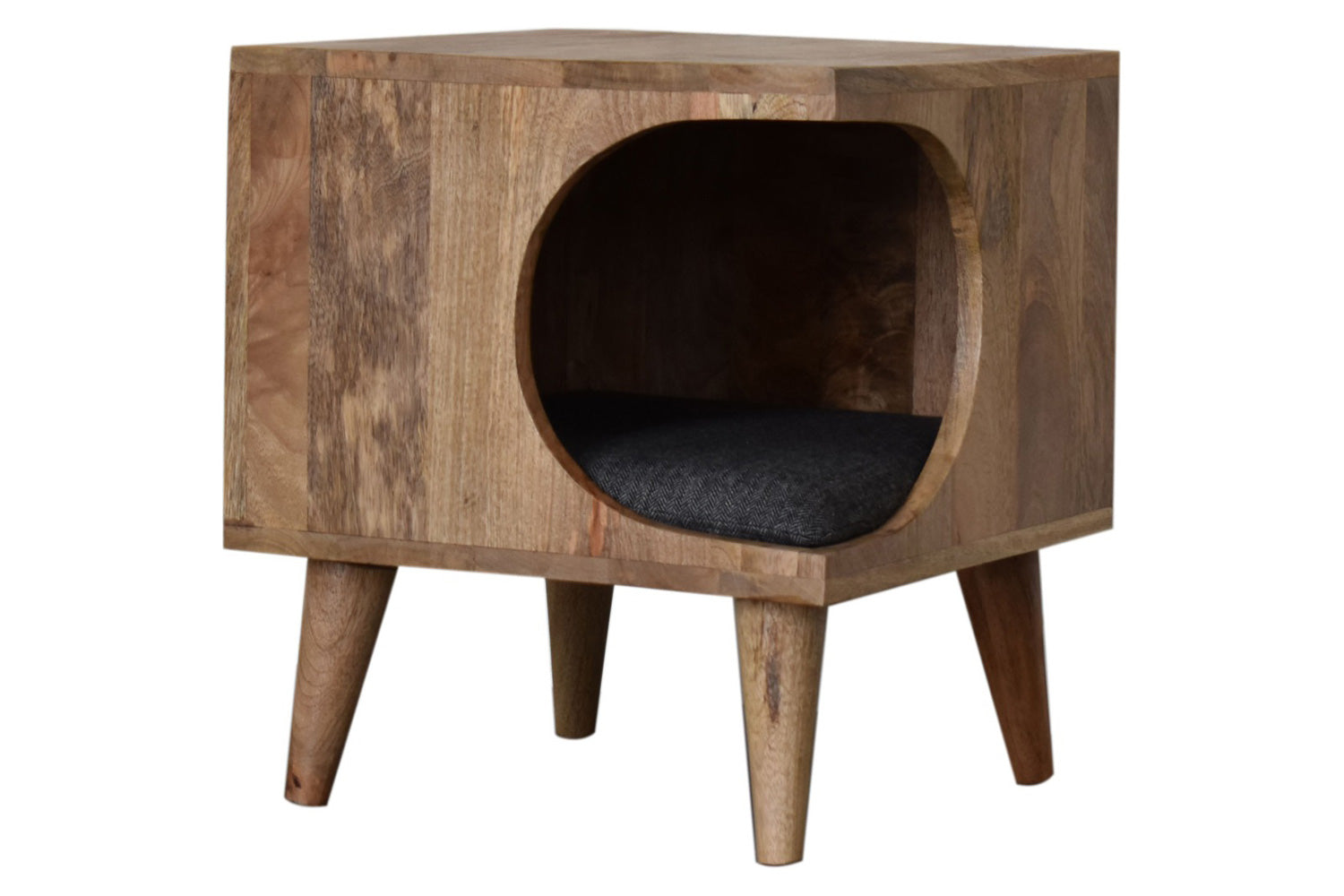 Artisan - Nordic Style Cut-out Pet Bed