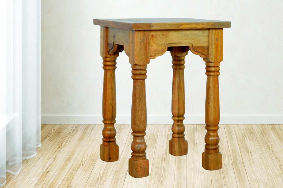 Artisan - End Table with Turned Legs