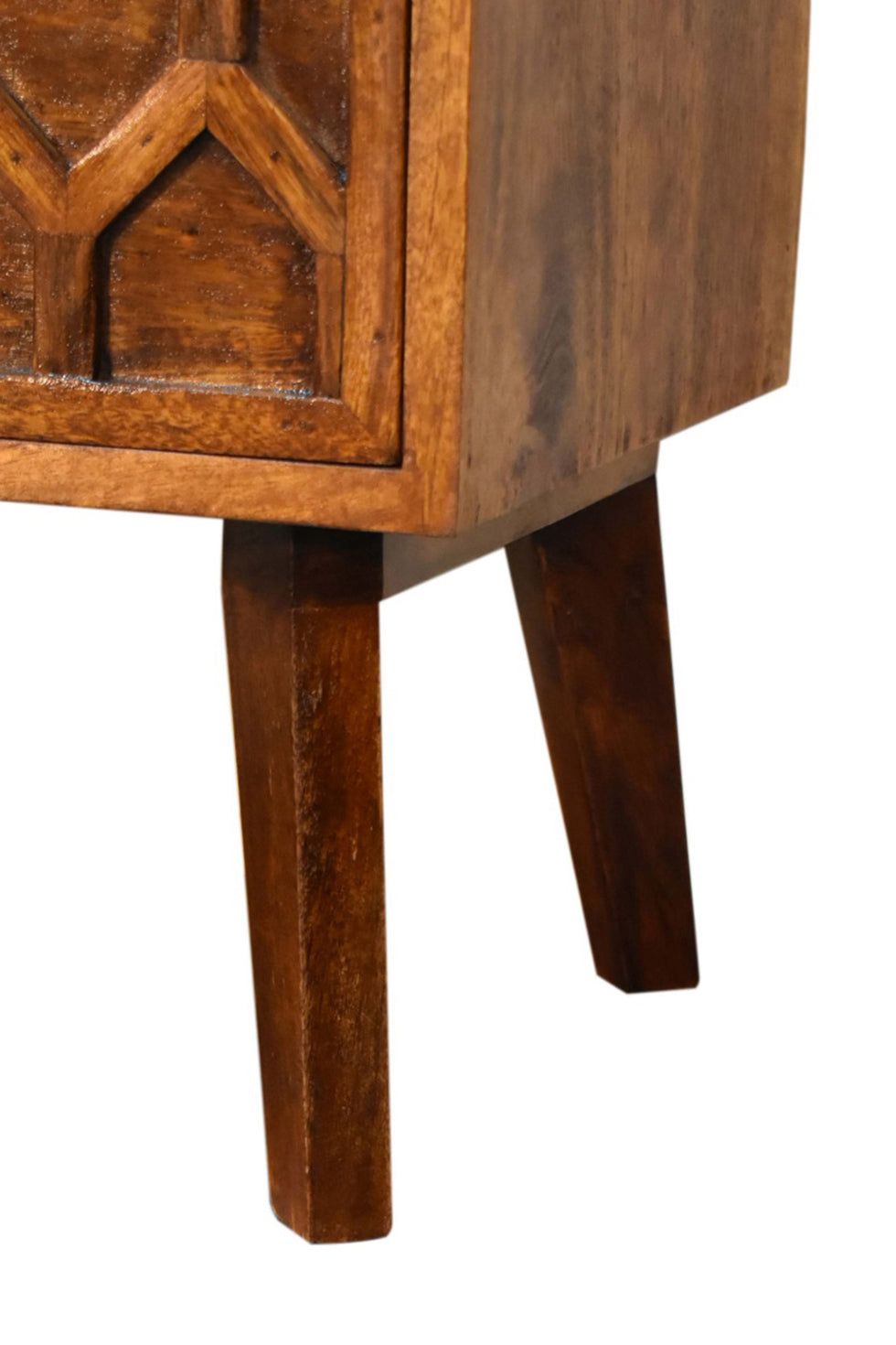 Artisan - Amouri Media Unit