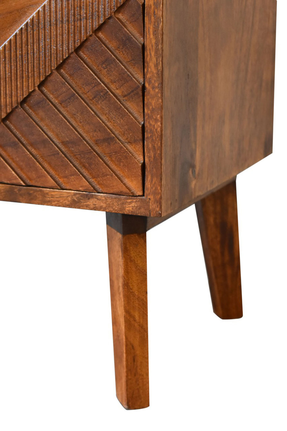 Artisan - Alma Bedside