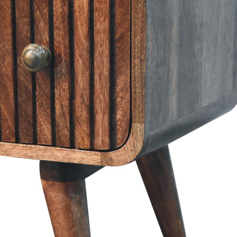 Artisan - Honey Caramel T-Bar Ridged Chest