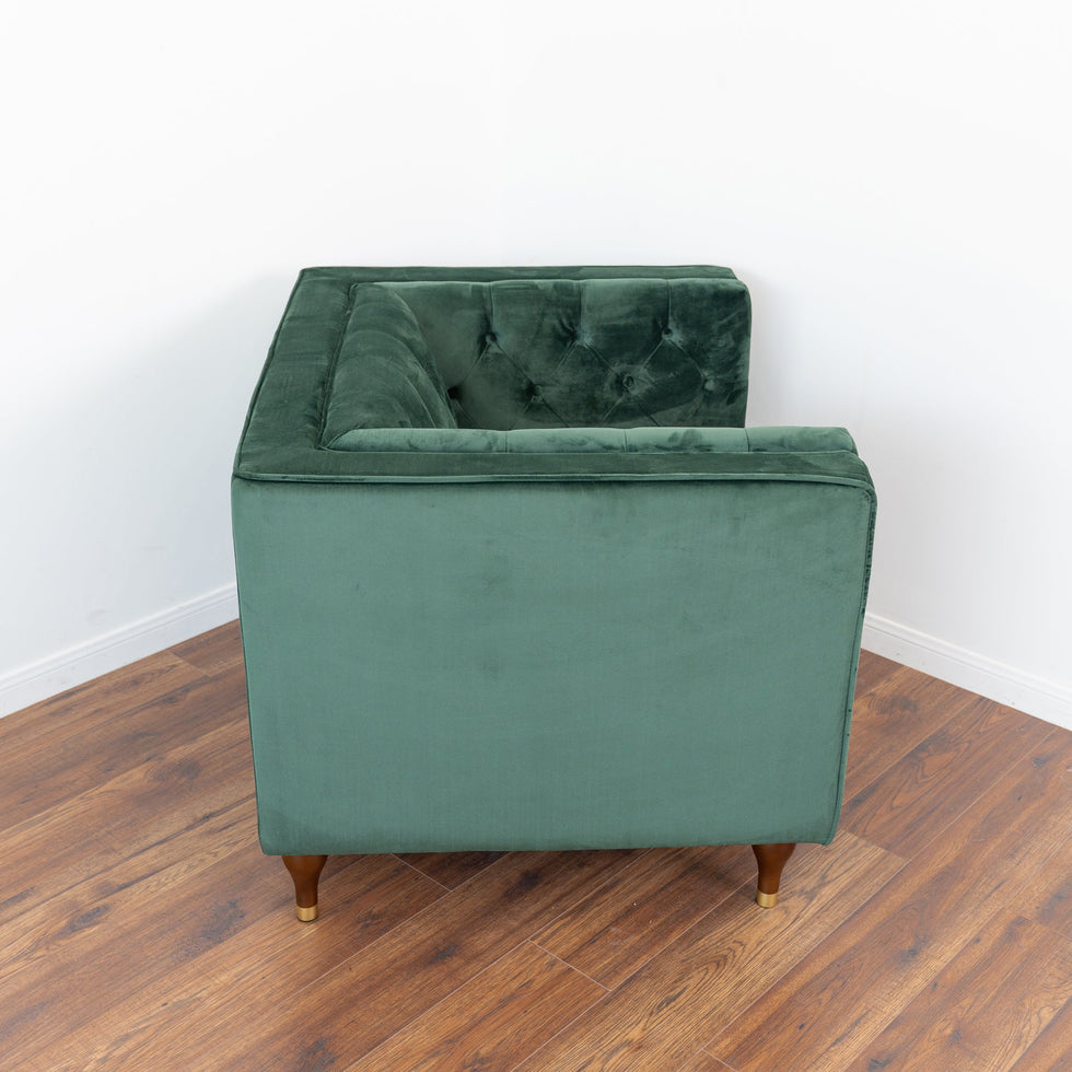 Ashcroft - Evelyn Tufted Back Velvet Lounge Chair in Green