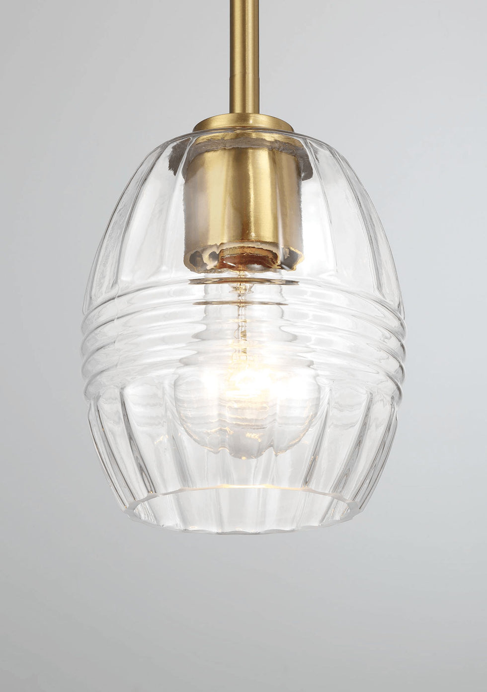 Ashcroft - Vista Single Pendant Chain Hanging Light with Clear Glass - Satin Brass