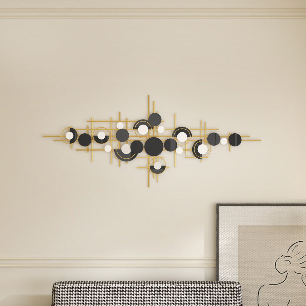 HMR - Modern Abstract Metal Wall Decor with Geometric Overlapping Design