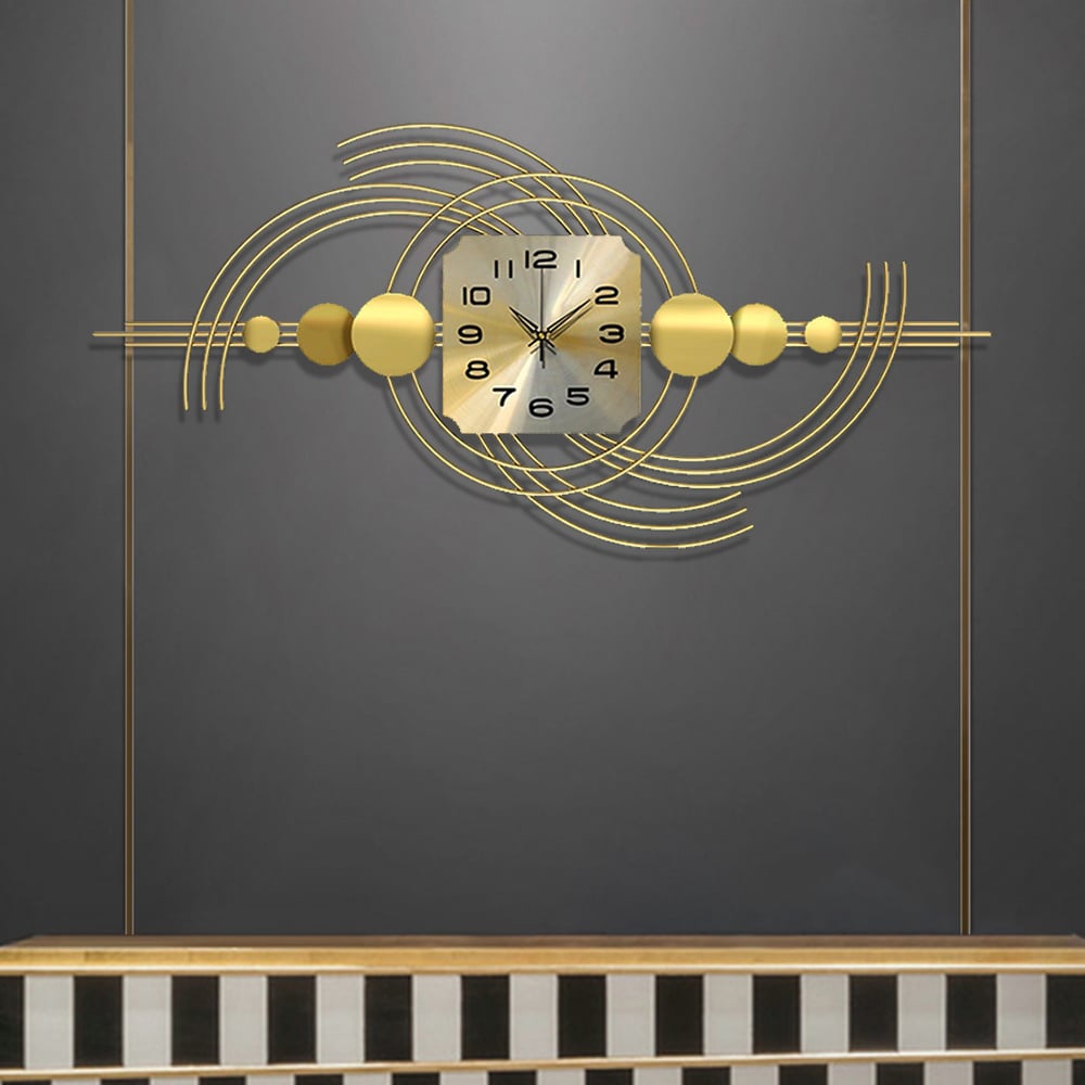 HMR - Modern 3D Metal Wall Clock with Golden Geometric Frame