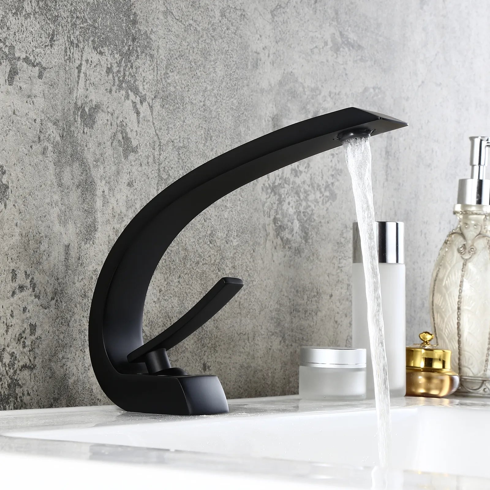 HMR - Modern 1-Handle C-Shaped Curved Spout Bathroom Sink Faucet with Pop Up Drain