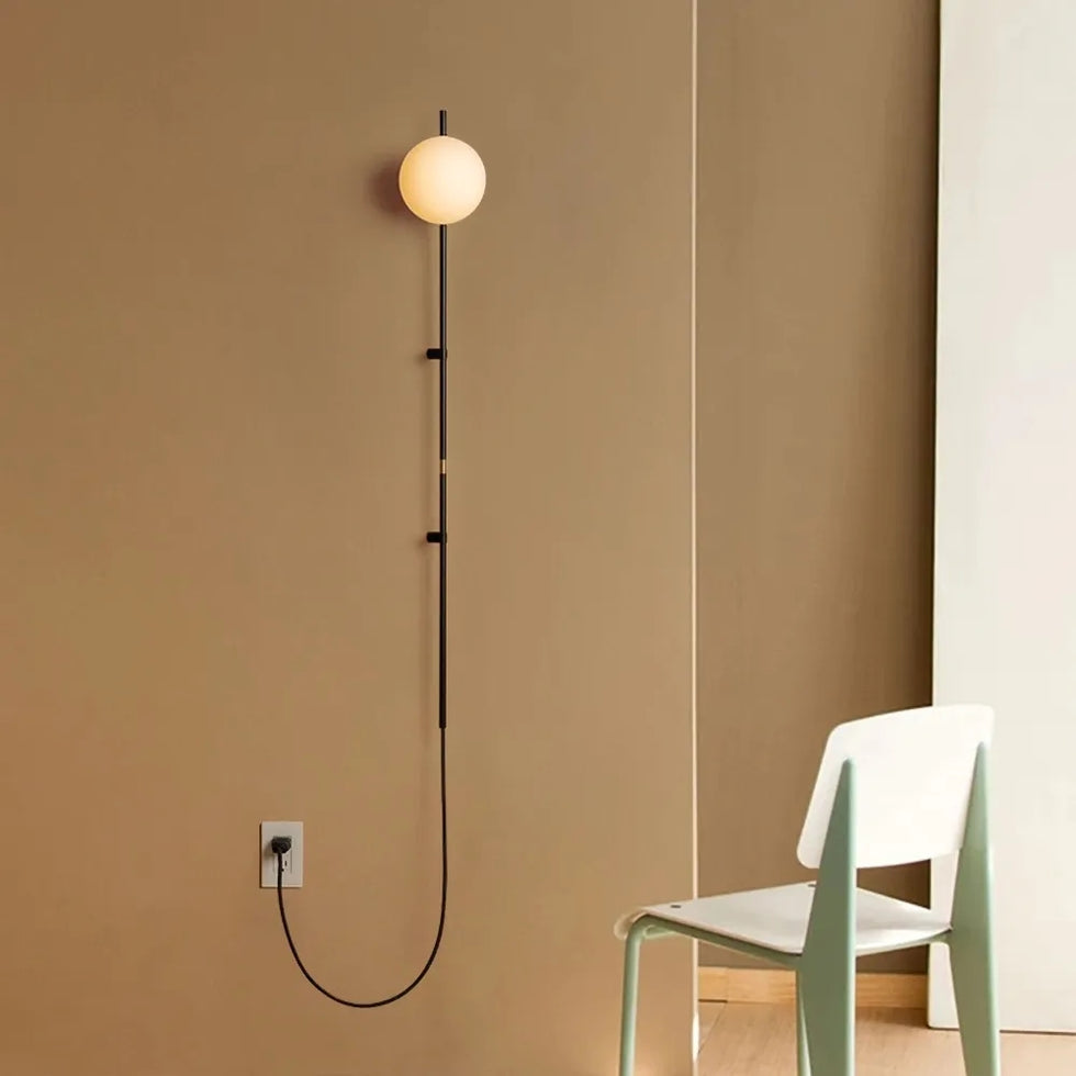 HMR - Modern Plug-in Wall Sconce