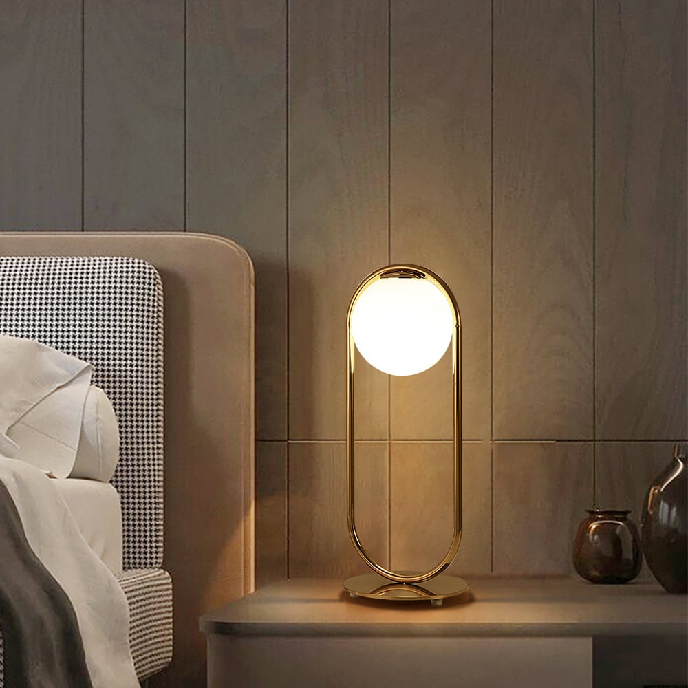 HMR - Glass Globe Table Lamp LED
