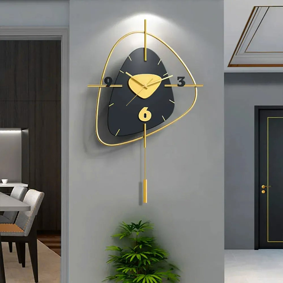 HMR - Creative Scandinavian Wall Clock