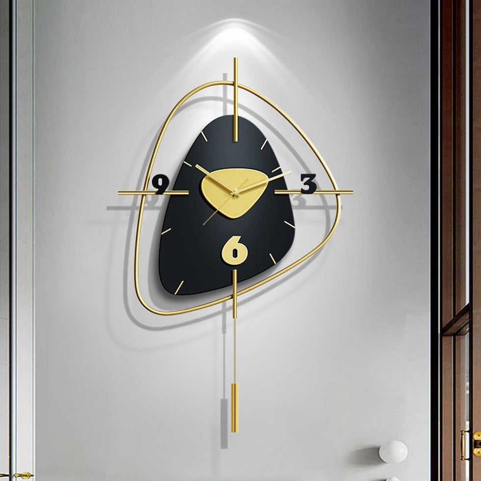 HMR - Creative Scandinavian Wall Clock