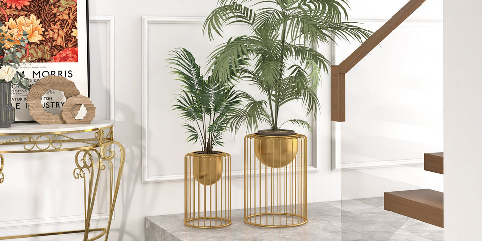 HMR - Modern Metal Console Table with Classical Frame in Gold