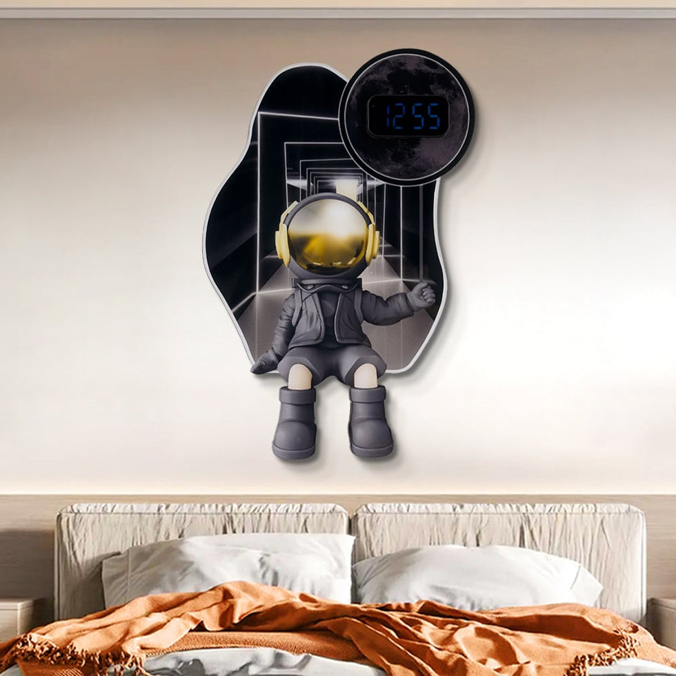 HMR - 23.6" LED Digital Astronaut Wall Clock Spaceman Decor Art Living Room Bedroom in Black