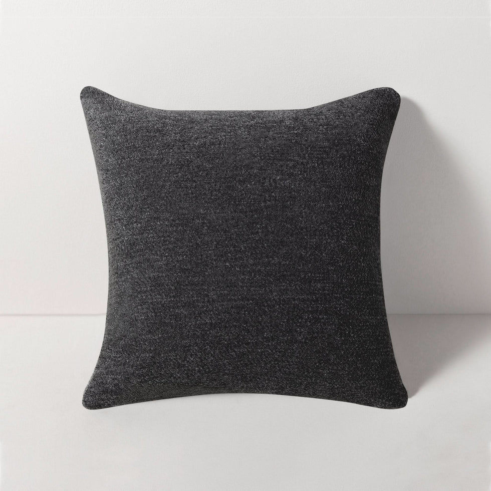 Harbour - Throw Pillow Marley Boulder